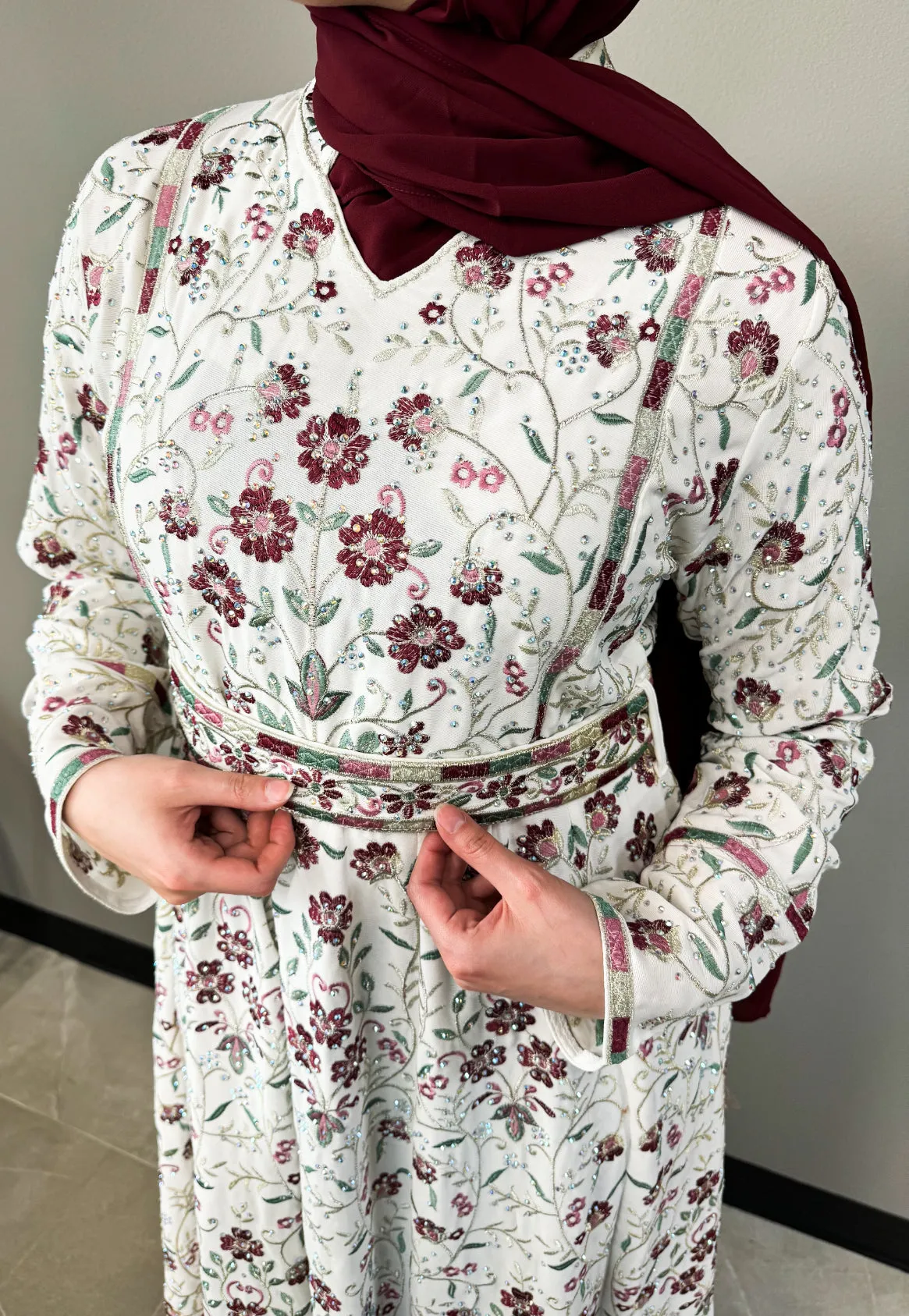 Floral Elegance Dress - White