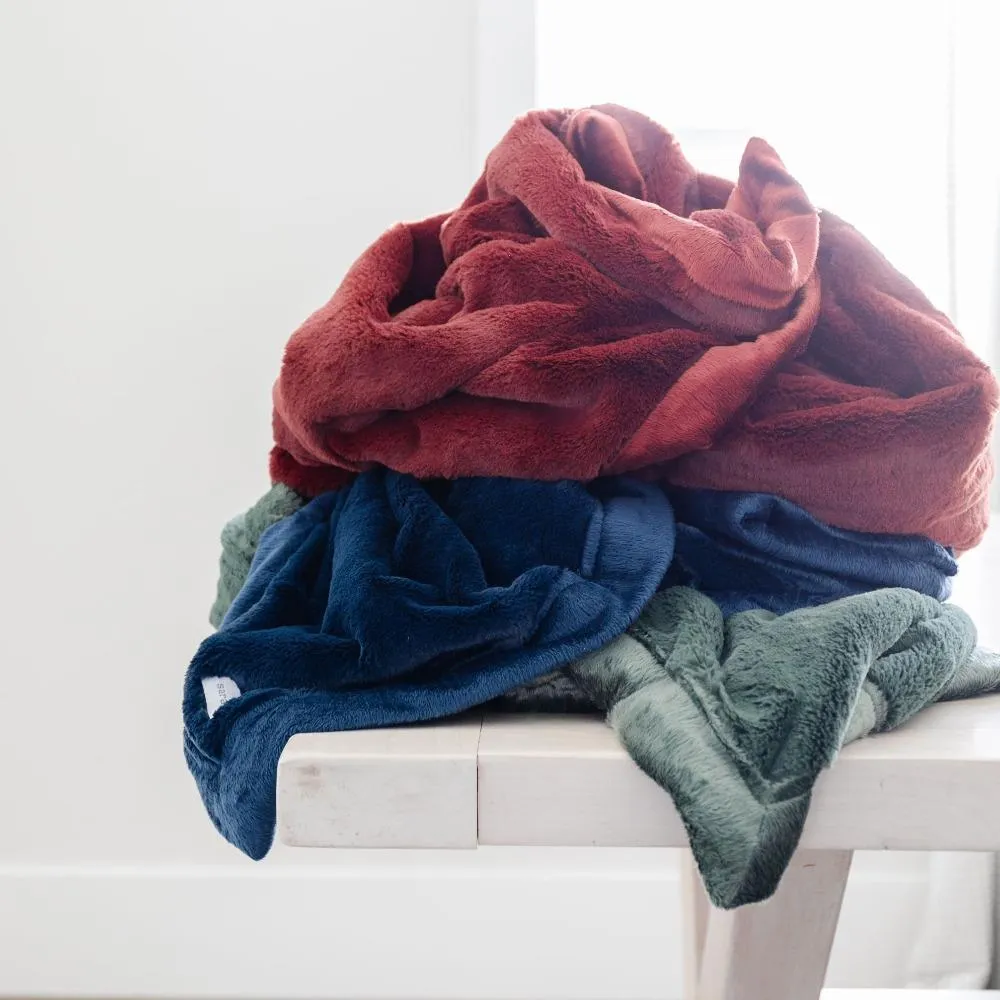 Saranoni Lush Receiving Blanket | Hunter